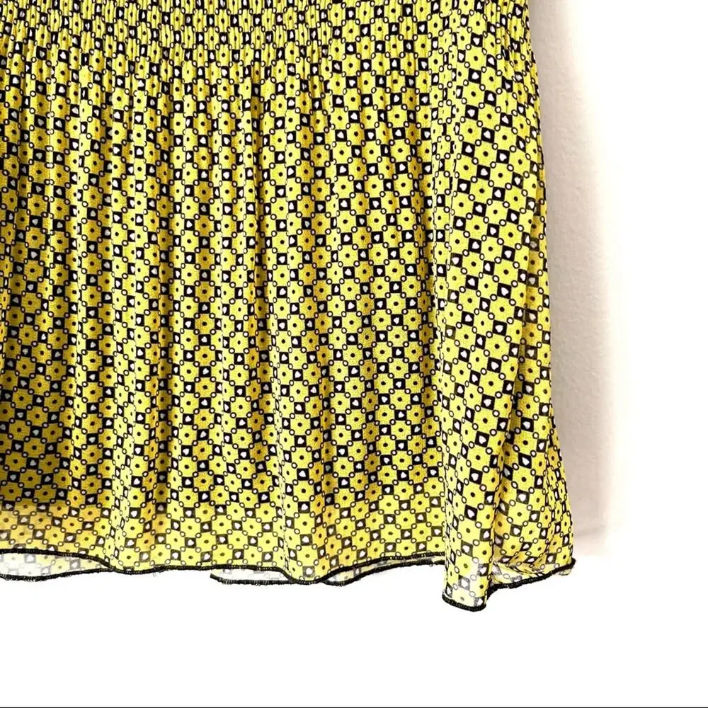 Byblos girls geometric design dressy sleeveless top size 8